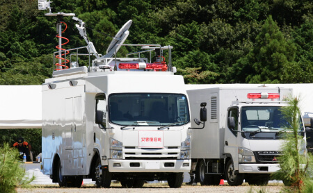 車載型移動体基地局による緊急時対応のイメージ図